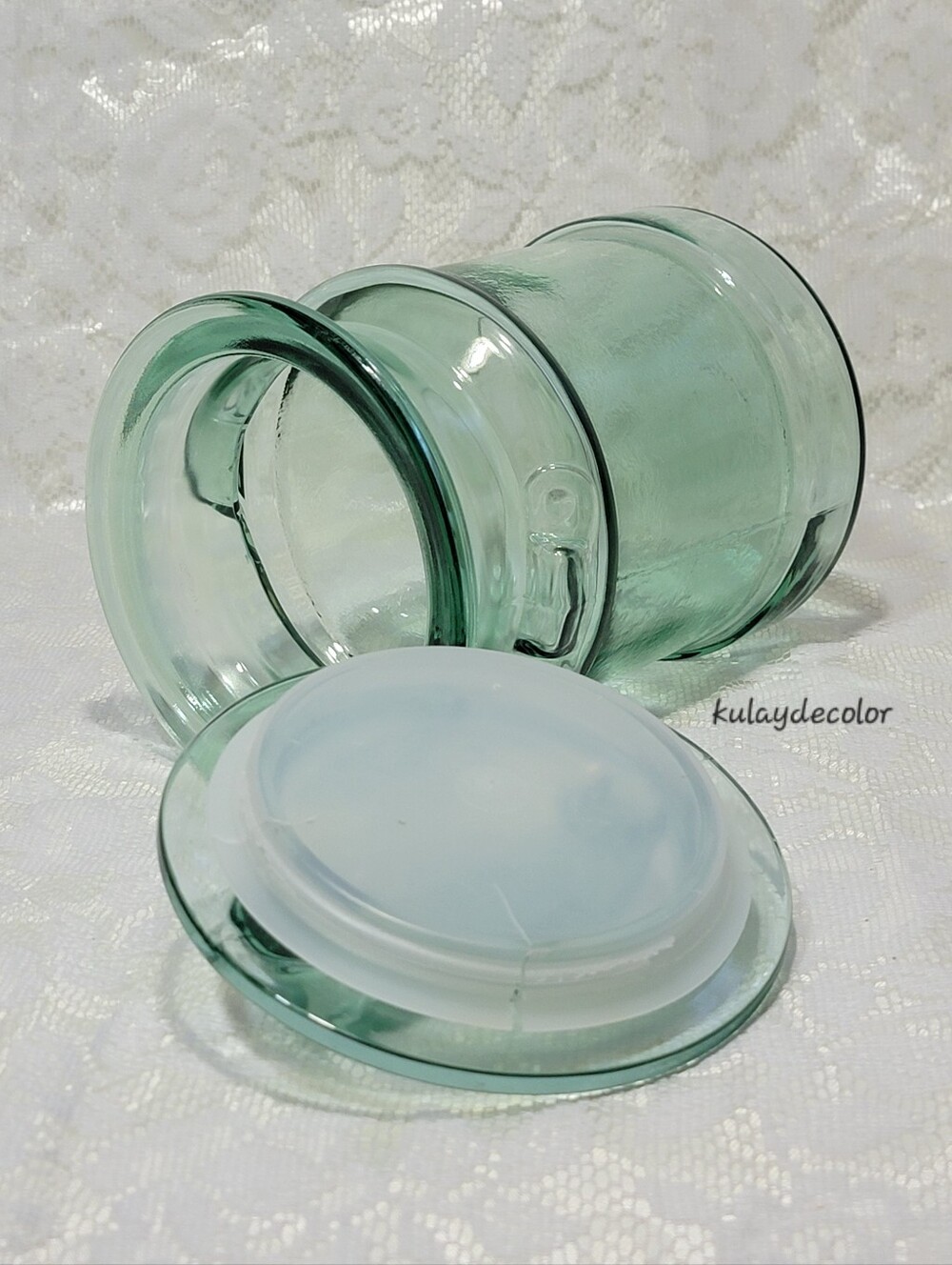Vintage Green Glass Cookie Jar Canister Storage Jar w/ Lid Recycled Glass Style - Picture 13 of 16